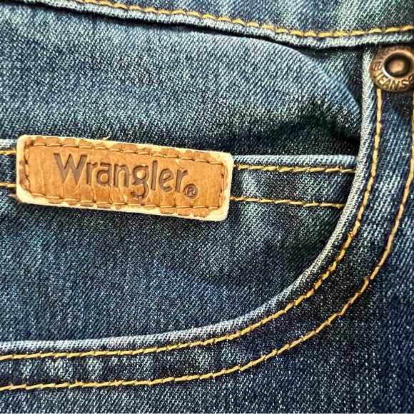 Vintage Wrangler Authentic Western Jeans – Made in USA (Greensboro, NC)|Size 28 - Picture 10 of 17